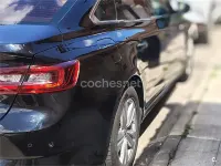 Usado Renault Talisman Zen 130 CV (95 kW) 2016 Negro Berlina