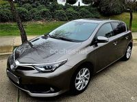 Usado Toyota Auris 116 CV (85 kW) 2017 Marrón Berlina