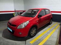 Usado Hyundai i20 Comfort 90 HP (66 kW) 2009 Vermelho Citadino