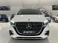 Usado Mercedes V300 Exclusive 239 CV (175 kW) 2024 Blanco Monovolumen