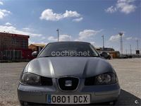 Usado Seat Ibiza 100 CV (73 kW) 2004 Gris / plata Utilitario