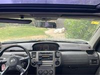 Usado Nissan X-Trail Comfort 136 CV (100 kW) 2004 Gris / plata SUV