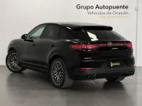 Usado Porsche Cayenne E-Hybrid 462 CV (339 kW) 2022 Negro SUV