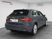 Usado Audi A3 Design 116 CV (85 kW) 2019 Gris / plata Berlina