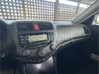 Usado Honda Accord Sport 140 CV (102 kW) 2004 Gris / plata Berlina