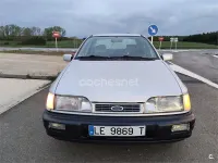 Usado Ford Sierra Ghia 123 CV (90 kW) 1992 Gris / plata Berlina