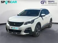 Usado Peugeot 3008 Allure 130 CV (95 kW) 2020 Blanco SUV