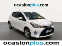 Usado Toyota Yaris Active 100 CV (73 kW) 2014 Blanco Utilitario