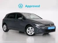 Usado VW Golf VIII Life 110 CV (80 kW) 2022 Gris