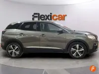 Usado Peugeot 3008 Allure 120 HP (88 kW) 2017 Cinzento SUV