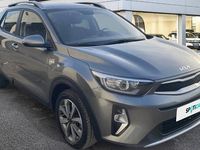 Usado Kia Stonic 84 CV (61 kW) 2023 Gris SUV
