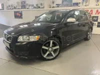 Usado Volvo V50 R-Design 150 CV (110 kW) 2012 Negro Familiar