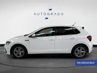 Usado VW Polo R-line 95 CV (69 kW) 2022 Blanco Utilitario