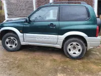 Usado Suzuki Grand Vitara 110 CV (80 kW) 2004 Verde SUV
