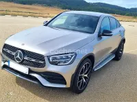 Usado Mercedes GLC220 194 CV (142 kW) 2021 Beige Coupe