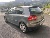 Usado VW Golf V GT 140 CV (102 kW) 2007 Gris Utilitario