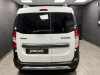 Usado Dacia Dokker 90 CV (66 kW) 2017 Blanco Monovolumen