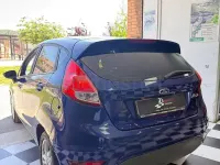 Usado Ford Fiesta Trend 82 CV (60 kW) 2016 Azul Utilitario