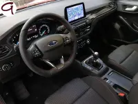 Begagnad Ford Focus ST-Line X 125 HK (91 kW) 2021 Röd Halvkombi