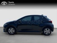 Usado Toyota Yaris Hybrid Active 116 CV (85 kW) 2025 Negro Berlina
