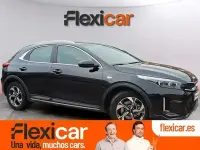 Usado Kia XCeed 120 CV (88 kW) 2023 Gris SUV