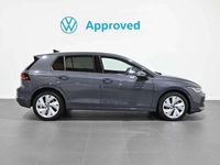 Usado VW Golf VIII 116 CV (85 kW) 2025 Gris / plata Utilitario