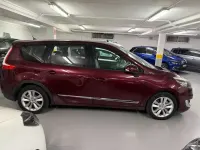 Usado Renault Grand Scénic III Privilege 131 CV (96 kW) 2012 Burdeos Monovolumen