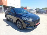 Usado Ford Kuga ST-Line 225 CV (165 kW) 2025 Negro SUV
