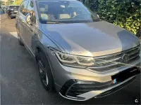 Usado VW Tiguan Allspace R-line 150 CV (110 kW) 2023 Gris / plata SUV