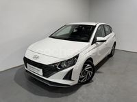 Usado Hyundai i20 84 CV (61 kW) 2024 Blanco Berlina