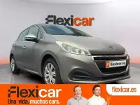 Usado Peugeot 208 Access 82 CV (60 kW) 2015 Verde Utilitario