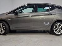 Usado Opel Astra GS Line 122 CV (89 kW) 2021