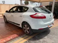Usado Renault Mégane III Dynamique 110 CV (80 kW) 2011 Blanco Berlina