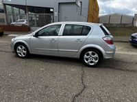 usado Opel Astra 1.9CDTi Sport