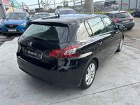 Usado Peugeot 308 Allure 125 CV (91 kW) 2014 Negro Berlina