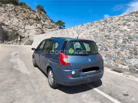 Usado Renault Grand Scénic II Dynamique 135 CV (99 kW) 2008 Azul Monovolumen