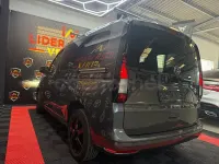 Usado VW Caddy Beach 102 CV (75 kW) 2021 Gris / plata Monovolumen