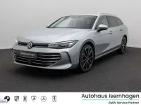 Usado VW Passat 204 CV (150 kW) 2024 Plateado Familiar