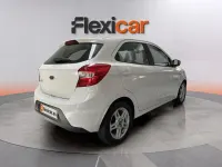 Usado Ford Ka Plus Active 85 CV (62 kW) 2018 Blanco Utilitario