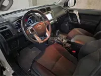 Usado Toyota Land Cruiser 190 CV (139 kW) 2014 Blanco SUV