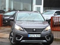 Usado Peugeot 5008 Allure 131 CV (96 kW) 2019 Gris / plata SUV