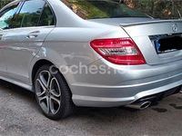 Usado Mercedes C320 Avantgarde 224 CV (164 kW) 2008 Gris / plata Berlina