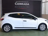 Usado Renault Clio Equilibre 101 CV (74 kW) 2022 Blanco Utilitario