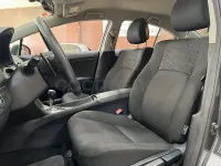 Usado Toyota Avensis Multidrive S 147 CV (108 kW) 2011 Gris / plata Berlina