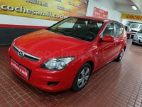 Usado Hyundai i30 Classic 109 CV (80 kW) 2009 Rojo Berlina