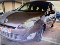 Usado Renault Scénic III Dynamique 130 CV (95 kW) 2009 Marrón Monovolumen