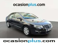 Usado VW Passat Highline 170 CV (125 kW) 2008 Marrón Berlina