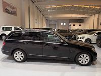 Usado Mercedes C200 Avantgarde 136 CV (100 kW) 2008 Negro Familiar