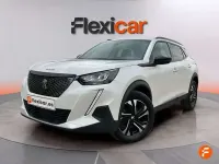 Usado Peugeot 2008 Allure 131 CV (96 kW) 2023 Blanco SUV