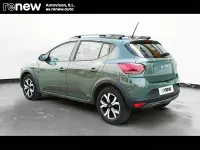 Usado Dacia Sandero Expression 101 CV (74 kW) 2023 Verde Berlina